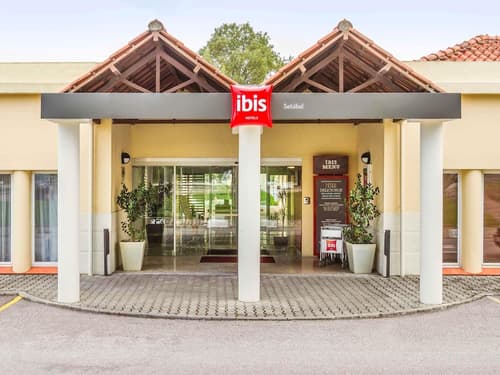 ibis Setubal