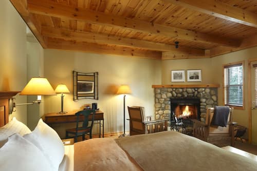 Buffalo Mountain Lodge, Room