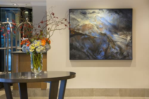 Inn at the Market, Lobby