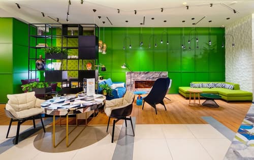 Mercure Warszawa Grand, Lobby