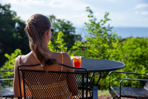 Big Meadows Lodge, Courtyard