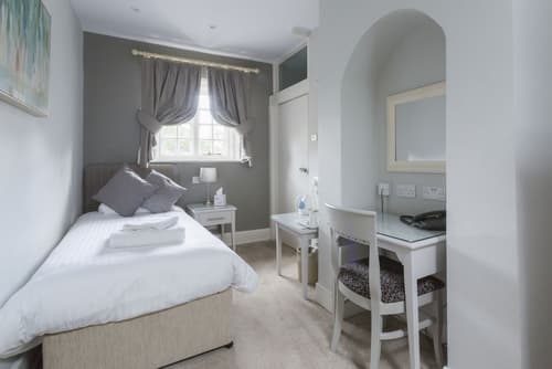 The Conningbrook Hotel, Room