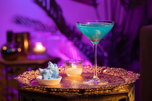 Hilton New York Times Square, Living area