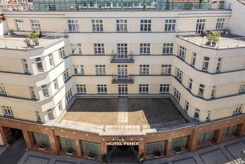 K+K Hotel Fenix, Front of property