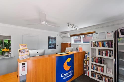 Comfort Apartments Royal Gardens