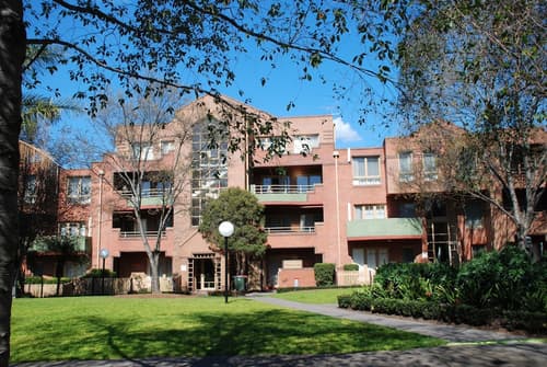 Comfort Apartments Royal Gardens, Property grounds