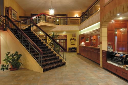 La Saguenéenne - Hôtel et Centre de Congrès, Reception