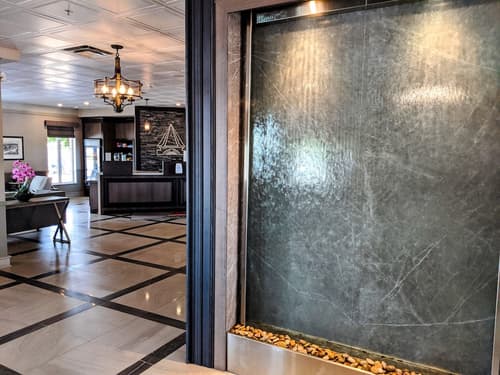 Chateau Moncton Trademark Collection by Wyndham, Interior entrance