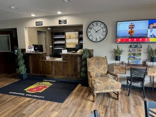 Super 8 by Wyndham Durango, Reception