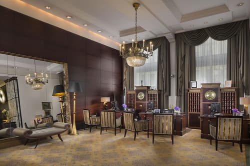 Hotel Esplanade Zagreb, Reception