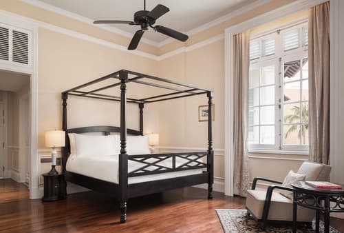 Raffles Hotel Le Royal, Room