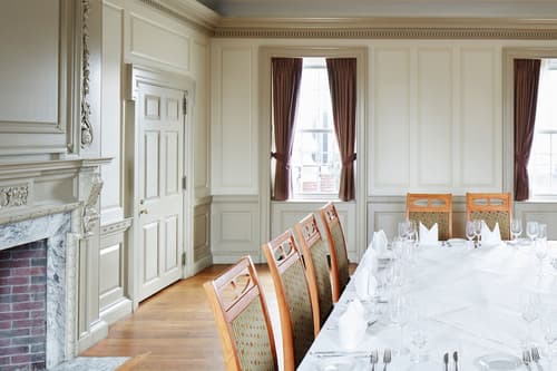 Club Quarters Hotel Rittenhouse Square, Philadelphia