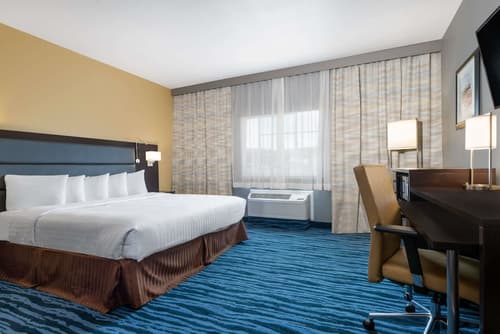 Hotel 1550 - SFO Airport, Room