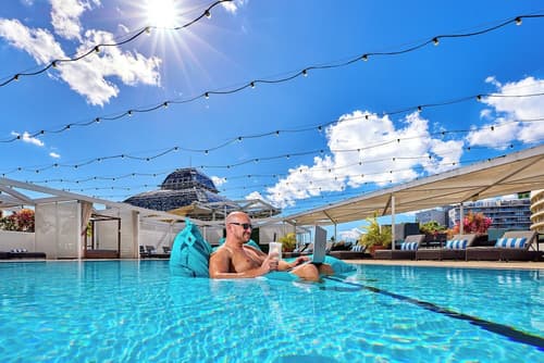 Pullman Reef Hotel Casino