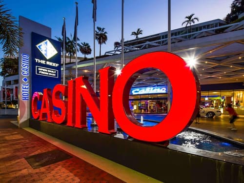 Pullman Reef Hotel Casino