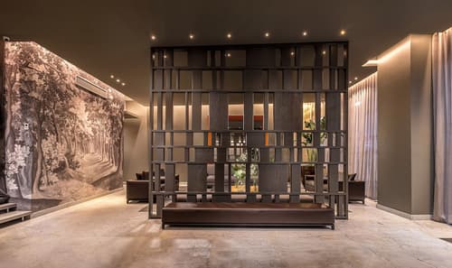 Broadway Hotel & Suites, Reception