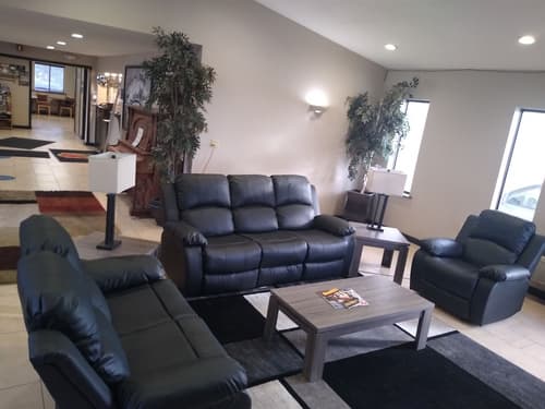 Super 8 by Wyndham Billings, Lobby