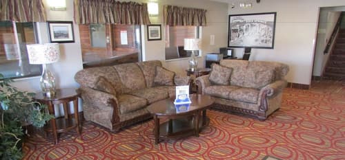 Super 8 by Wyndham Rock Springs, Lobby sitting area