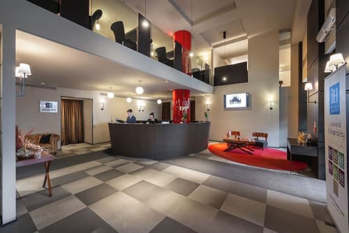 iH Hotels Milano Ambasciatori, Reception