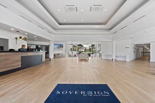 Sovereign Gold Coast, Interior entrance
