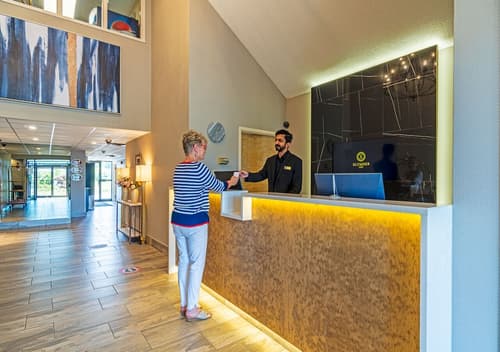 Slumber Inn, Reception