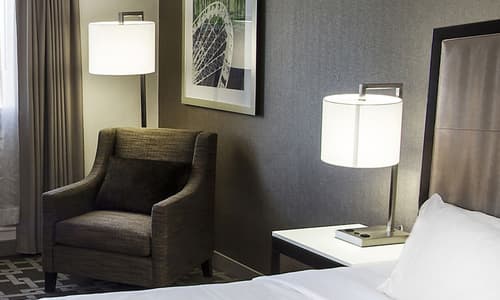 Hilton Niagara Falls/Fallsview Hotel & Suites, Room