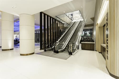 Hilton Niagara Falls/Fallsview Hotel & Suites, Lobby