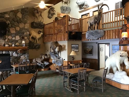 AmericInn by Wyndham Cody, Lobby