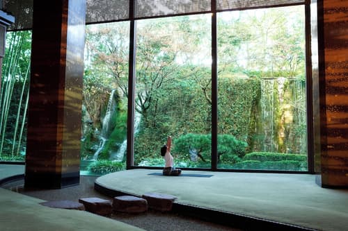 RIHGA Royal Hotel Osaka, Vignette Collection by IHG