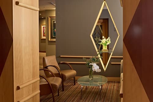 View Sydney, Lobby sitting area