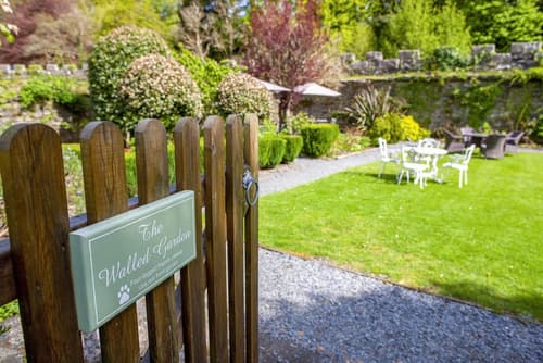 The Bedford Hotel, Garden