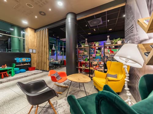 ibis Warszawa Centrum, Lobby sitting area