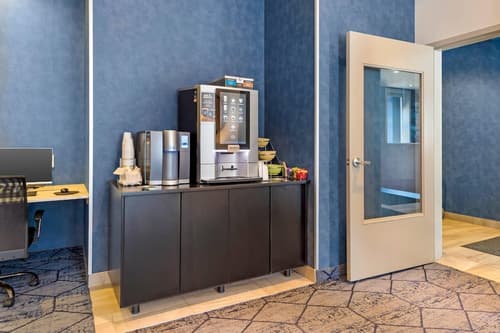 Quality Inn Centre-Ville, Lobby