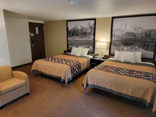 Super 8 by Wyndham Cody, Room