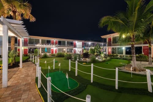 Ramada by Wyndham Kissimmee Gateway, Mini-golf