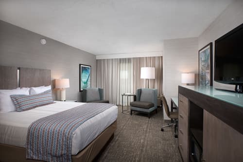 Best Western Plus Agate Beach Inn, Room