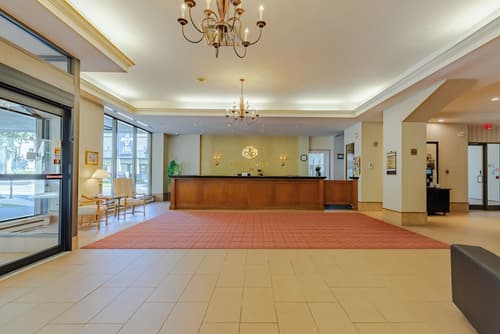 Hôtels Gouverneur Trois-Rivières, Lobby