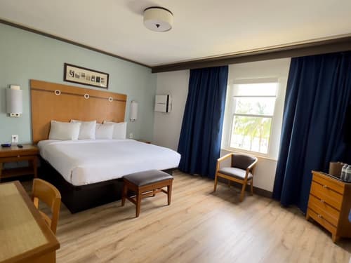 Majestic Hotel South Beach