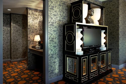 The Royal Sonesta Portland Downtown, Room