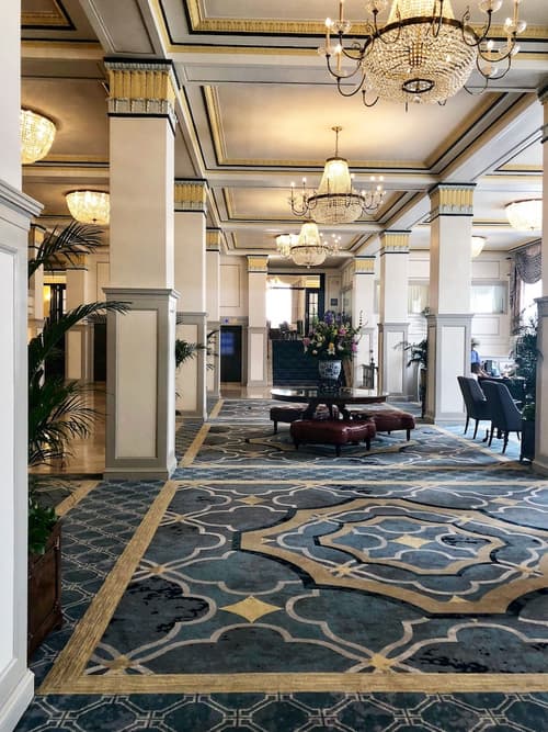 The Francis Marion Hotel, Lobby