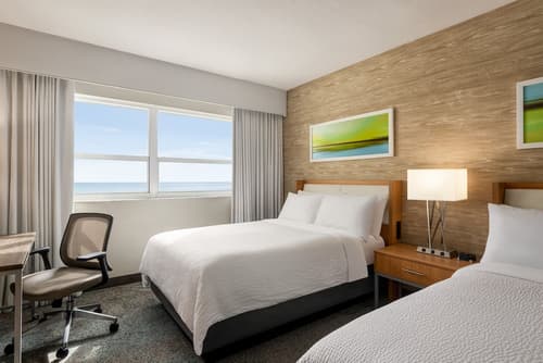 Holiday Inn Miami Beach - Oceanfront by IHG, Room
