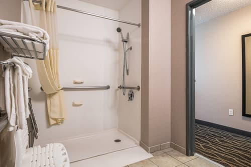 Quality Inn & Suites Missoula Westside, Room