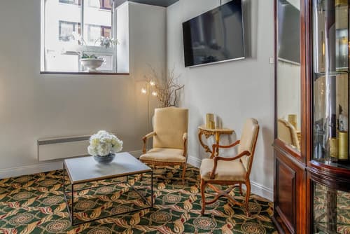 Britannia Hotel Manchester, Lobby sitting area