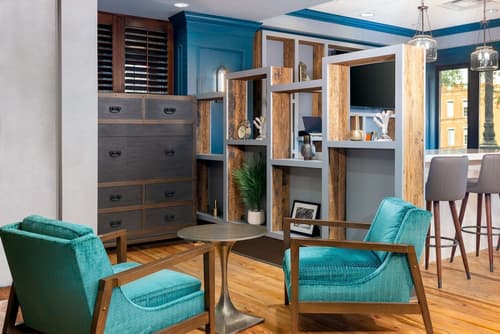 Hampton Inn Savannah-Historic District, Concierge desk