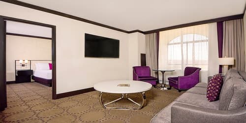 Harrah’s Laughlin - A Caesars Rewards Destination, Room