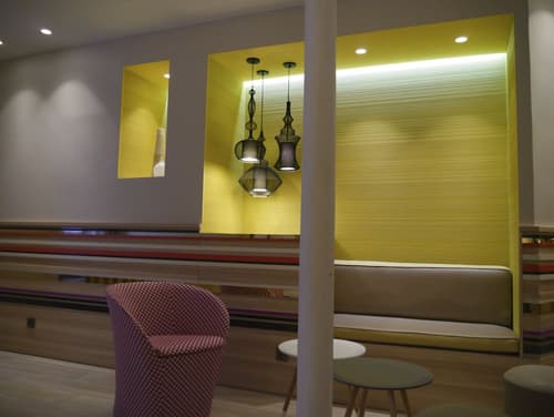 Hotel Berne Opera, Lobby sitting area