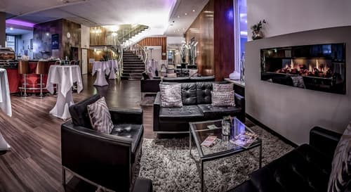 Schlosshotel Bad Wilhelmshöhe, Lobby lounge