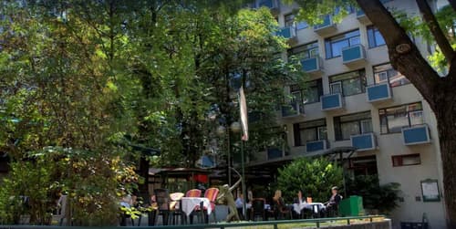 Hotel Benczur, Primary image