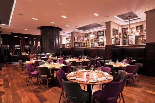 Hotel Reykjavík Grand, Restaurant