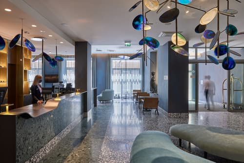 Neringa Hotel, Reception